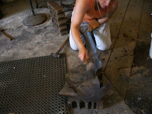 shaping the hind leg in the swage block